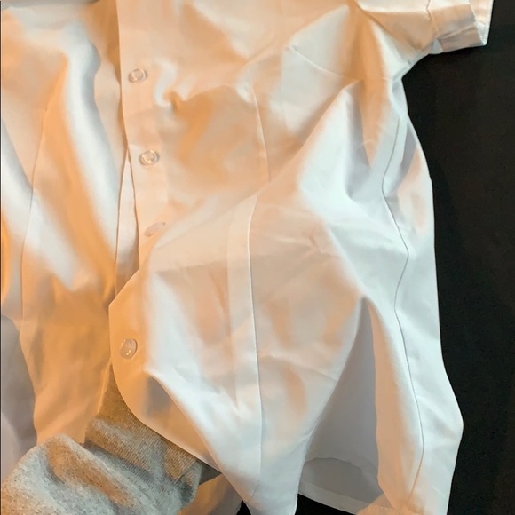 🦋 3/$20 Basic Button-Up White Sheer Blouse - Picture 4 of 5